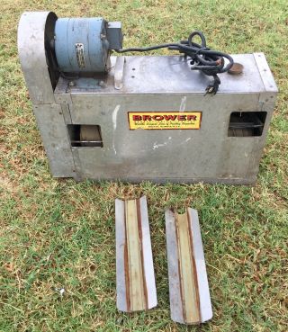 Vintage Brower Manufacturing Co.  Portable Poultry Chicken Egg Washer Machine