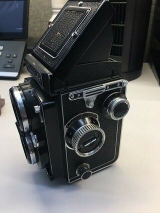 Vintage Rolleiflex 3.  5 Camera Zeiss w/ tripod and light meter 2