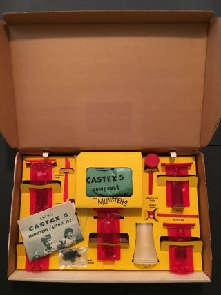 Vintage THE MUNSTERS CASTEX 5 CASTING SET - Emenee 1964 Figure Mold Kit 4205 2