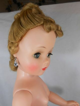 Vintage Madame Alexander 1950 ' s CISSY with Coloring - Ready to Dress 4