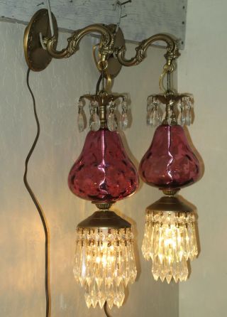 2 Vintage Fenton Victorian Cranberry art Glass Bronze Brass Sconces lamp crystal 2
