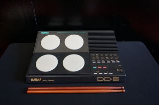 Yamaha DD - 5 Digital Drums with Drumsticks 80 ' s Vintage Drum Machine 4