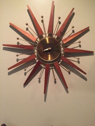 Vtg Mid Century Modern Seth Thomas Sunburst Starburst Gold Tone Wood Wall Clock
