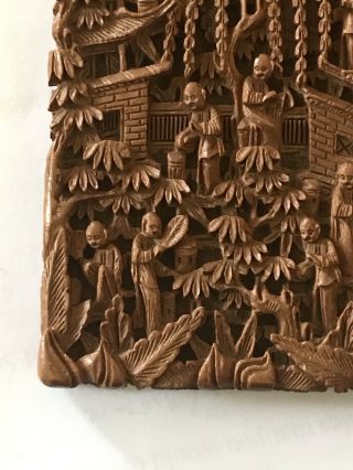 FINE QUALITY ANTIQUE CHINESE CANTONESE CANTON SANDALWOOD CARVED CARD CASE 4