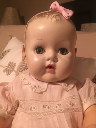 Effanbee Dy Dee Baby Doll 20” Stunning W/clothes