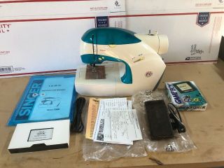 Singer Izek 1500 Gameboy Operated Sewing Machine Sewing Software Vintage 375
