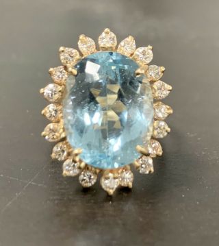 Estate Antique 18k Yellow Gold 5.  25 Ctw Natural Swiss Blue Topaz Diamond Ring