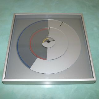 Junghans Design Wall Clock Space Age Mysterious 3 Rotating Dishes Retro Rare
