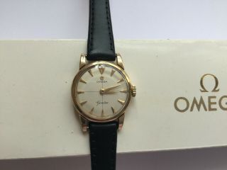 Vintage Ladies 9ct Solid Gold Omega Geneve Pie Pan Dial Watch Boxed 8