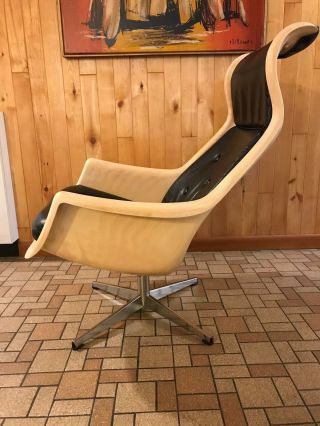 60s Mid Century Danish Modern Galaxy Lounge Shell Chair by Dux Sweden 5