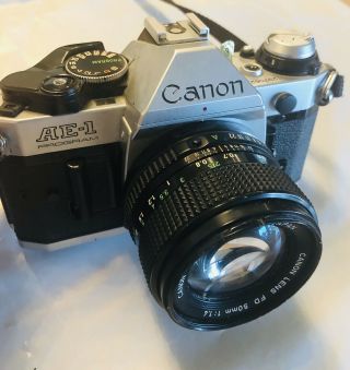 Canon Ae - 1 Program 35mm Film Vintage Body Lense Strap