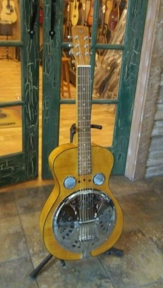 Hound Dog Deluxe Square Neck Resonator Guitar In Vintage Brown
