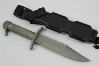 BUCK USA,  VINTAGE MODEL 184 BUCK MASTER FIXED BLADE SURVIVAL KNIFE & BOX,  NR 6