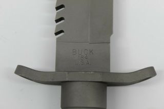 BUCK USA,  VINTAGE MODEL 184 BUCK MASTER FIXED BLADE SURVIVAL KNIFE & BOX,  NR 8