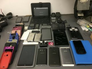 Phones And Tablets Lot; Galaxy Note 5,  Vintage Ipods,  Zte 