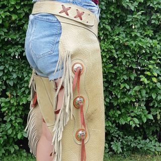 Vintage Leather Cowboy Chinks Chaps Fringed Adjustable Straps Tan Silver Ranch