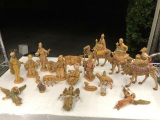 Vintage Heirloom 22 Piece Fontanini Depose Italy Nativity Scene Set
