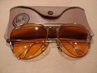 Vintage Bausch & Lomb Ray - Ban 62 14 All - Weather Ambermatic Aviator Sunglasses