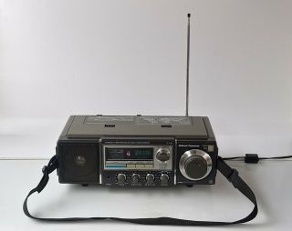 Vintage Panasonic Rf 3100 Fm - Mw - Sw Radio