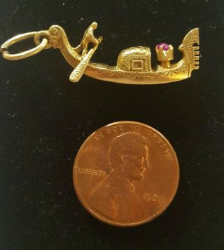 Vintage 18k Solid Yellow Gold Boat Gondola Pendant Charm Jewelry W/ Ruby 4.  7 G