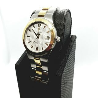 Collectible Rare Vintage Designer Concord Men Wrist Watch Round Face Gold Trim
