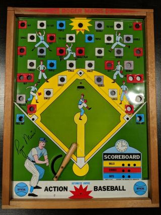 1961 Roger Maris Action Board Game Gorgeous Vintage Display Piece - Ny Yankees