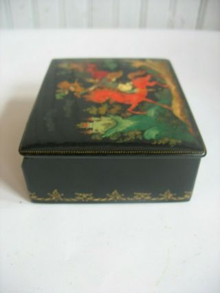Vintage Soviet Russian lacquered Palekh hand painted box 1983 SIGNED USSR 7