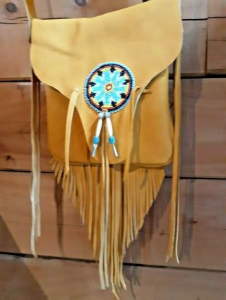 Ammountain Man Possibles Bag / Native American Medicine Bag With Beaded Medallio