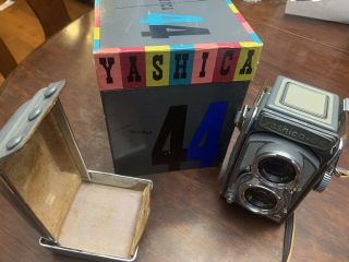 Yashica - 44 Tlr Vintage Twin Lens Reflex Film Camera