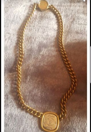 Louis Vuitton Gold Vintage Necklace