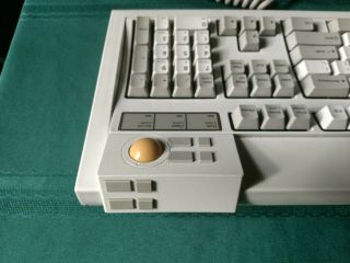 Vintage IBM Model M5 - 2 Keyboard with Trackball 92G7455 4