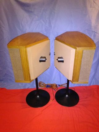 Pair Vintage Bose 901 Series VI Speakers w/ Tulip Stands.  No equalizer. 9