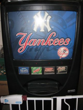 Maytag Skybox Yankee Collectable Rare Vending Machine In Storage 15 Years