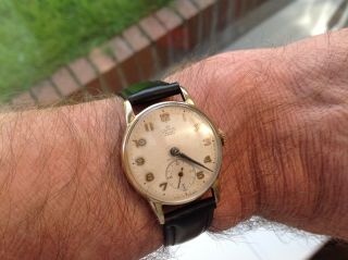 Vintage Mens Smiths De Luxe 15 Jewel 9ct Gold (mechanical) Watch Fully