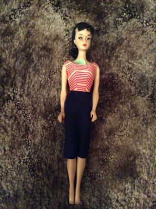 Vintage 3 Brunette Ponytail Barbie W/ Red/white Top And Navy Skirt