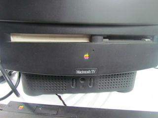 Apple Macintosh TV computer - keyboard II M0487 & mouse vintage 3