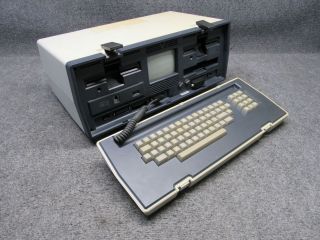 Vintage Osborne Computer Corporation Occ1 Portable Pc Personal Computer