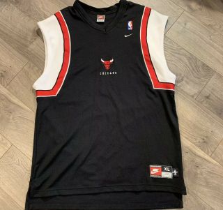 Vtg 1997 - 98 Nike Chicago Bulls Shooting Shirt Size Xl Jordan Jersey Nba