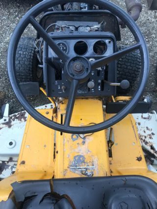Vintage 1572 Diesel Cub Cadet lawnmower / Tractor & Snow Blower Attachment 4