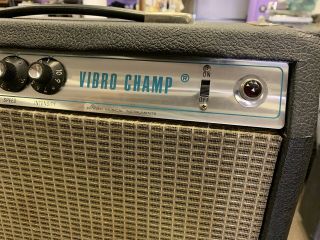 Vintage 1970’s Fender Vibro Champ Guitar Tube Amp Amplifier 3