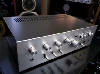 Sansui AU - 4400 Rare Silver Integrated Amplifier & TU - 4400 Tuner - 100/120/220v 2