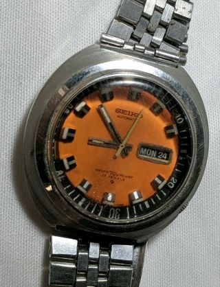 Vintage Seiko 6106 Sports Diver Watch.  (1972) Orange Dial.  17 Jewel.  Good