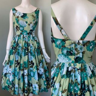 Vintage 50’s 60’s Jay Herbert California Floral Cotton Sundress | B35 W25.  5/26