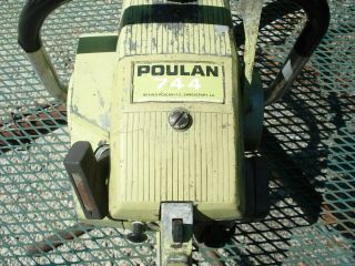 Vintage Poulan 744 Chain Saw With Bow Bar Blade Starts Older Saw 3