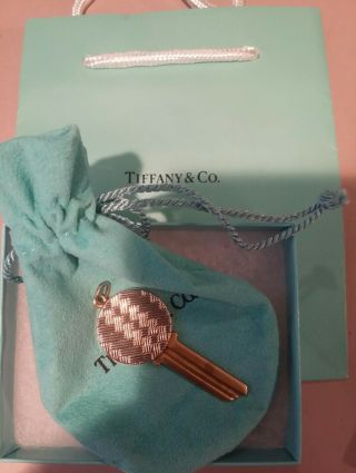 Vintage Tiffany & Co 14k Yellow Gold Key Holder Rare Basket Weave Design Uncut
