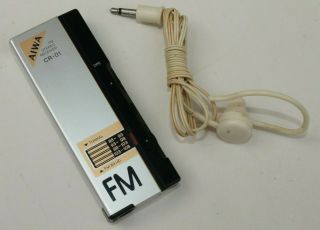 Vintage Aiwa Cr - 01 Miniature Stereo Fm Pocket Personal Receiver