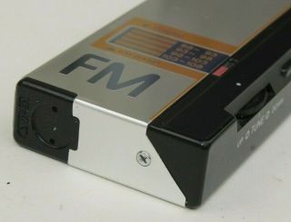 Vintage Aiwa CR - 01 Miniature Stereo FM Pocket Personal Receiver 7