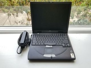 Vintage Dell Inspiron 3800 Laptop (intel Celeron 500 Mhz,  Win98se,  64 Mb Ram)