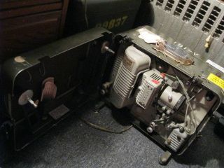 Vintage 1950 ' s US Army Military 16MM Projector and Speaker 5