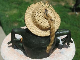 Vintage 1966 Russ Berrie Fruggy Frog - Oily Jiggler With Hat and Hang String 6